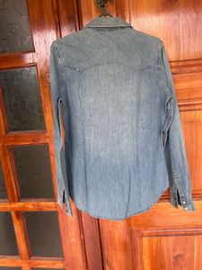 Gap denim shirt