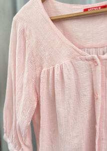 Korean Top