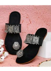 women sandals ( discount 50% off )