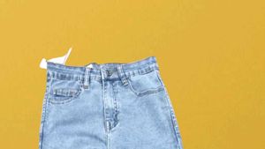 🥰L@81 Size-26 Flared Denim Jeans