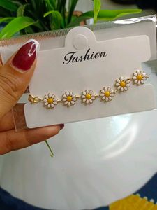 Golden Flower Bracelet