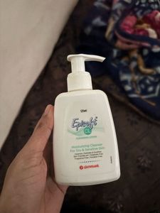 CeraVe Facial Moisturizing Lotion With Gif