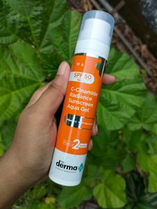 The Derma Co C-Cinamide Radiance Sunscreen