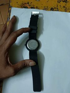 New Sleek Black Watch