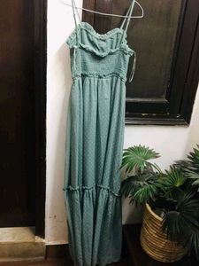 Elegant Green Maxi Dress – Flowy And Feminine