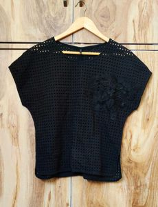 Chic Black Lace Top si,e-36