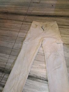 Beige Flared Cargo Jeans 👖