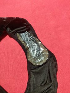 H&amp;M Black Velvet Bodysuit – Size .M