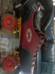 Skating Shoes Set