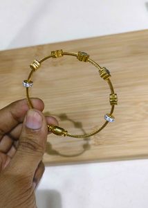 Minimal Black Clover Bracelet