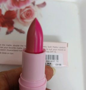 Avon Simply Pretty Split Matte Lipstick (Power Pin