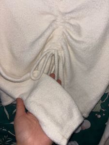 String Pull Sweater - White