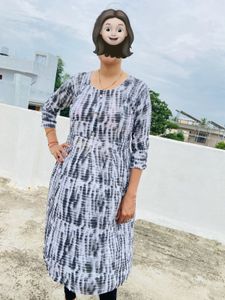 Black& With Kurti