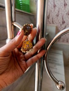 Earring