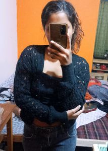 Urbanic Sweater ❤️