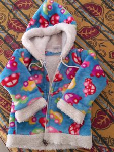 Winter Swetars Set With Hoody Cap