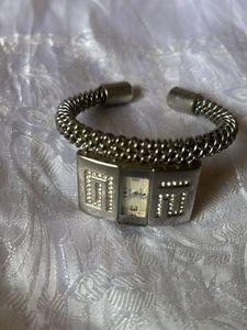 Swizz Quartz Steel Bracelet Type Women’s Watch