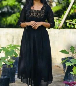 Elegant Black Anarkali Kurta
