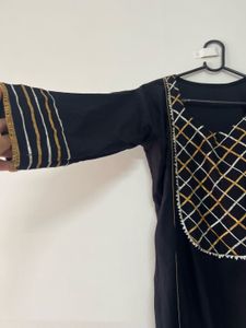 Elegant Black &amp; Gold Kurta
