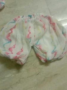 new white Bloomer Shorts 3yrs