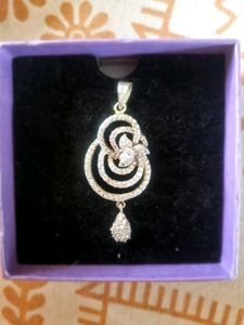 Diamond And Gold Stylish Jewellery