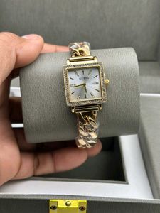 GUESS CHAIN STYLE PREMIUM QUALITY LADIES WATCH