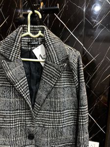 Plaid Trench Coat - Stylish Outerwear🖤🎀
