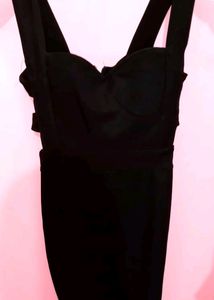 (WEI👑MEI)Black Short Stylish Mini Dress 🖤💟