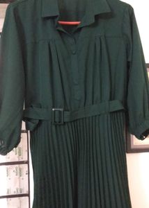 Women&#39;s Green Dress