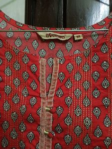 Avasa Kurti
