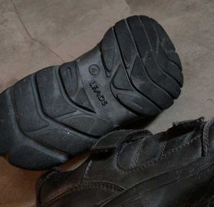 Unisex Black School Shoes