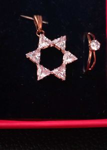 Very Simple But Beautiful Set