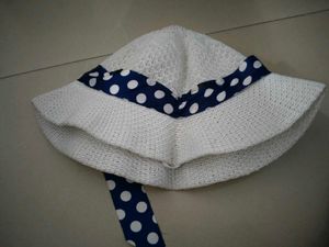 White Hat For Girls Polka Dot Sun