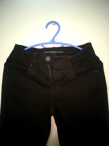 Guess!!! Black Skinny Jeans