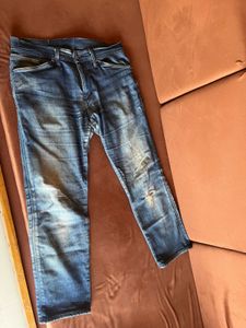 Levi’s 34 Waist Ripped Men’s Jeans
