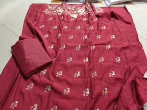 Muslin  Top Full Embroidered