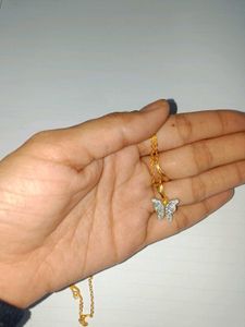 Butterfly Pendant Necklace with earrings