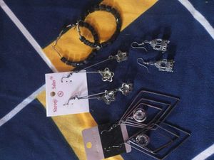 Earring Bundle - 4 Pairs