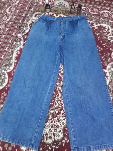state wild leg jeans Only Rs250
