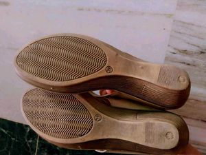 90% Off💥 Off White Heels