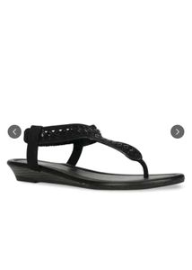 Beautiful Bata Flats
