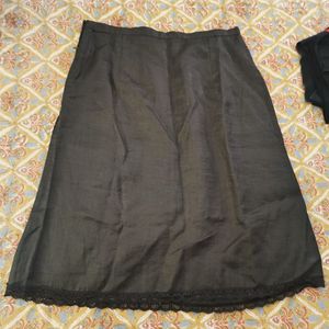Elegant Black skirt linen- zip not working
