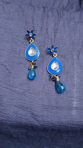 Price dropped!! Blue Necklace set