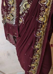aari tari work 💯 beautiful 😻 Saree