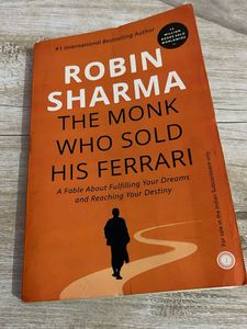 The Monk Who Sold His Ferrari - Robin Sharma