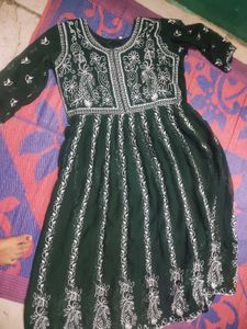 Elegant Green Embroidered Kurta