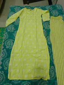 Size :- 40
