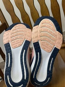 Sports Shoes For Girls