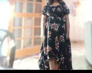 Women Ruffled Black Dress