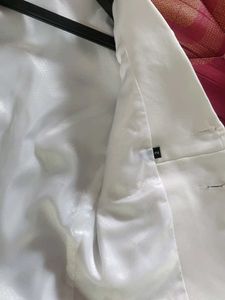 White Jaidee Blazer